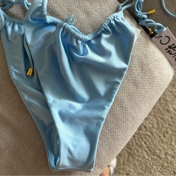 GIGI C Lurie Top and Hadley Bottom Set in Sky Blue - Picture 7 of 9
